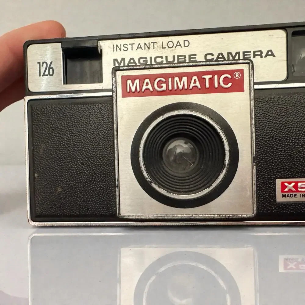 Vintage 1975 Imperial Magimatic X50 126 Instant Load Magicube Camera